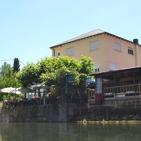 Rural Pescadores * Sobrado